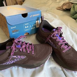 Brooks Revel 9.5